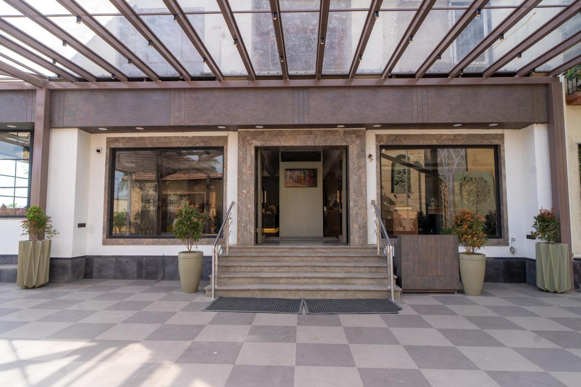 Chokar Dhani Resort Нагпур Екстериор снимка