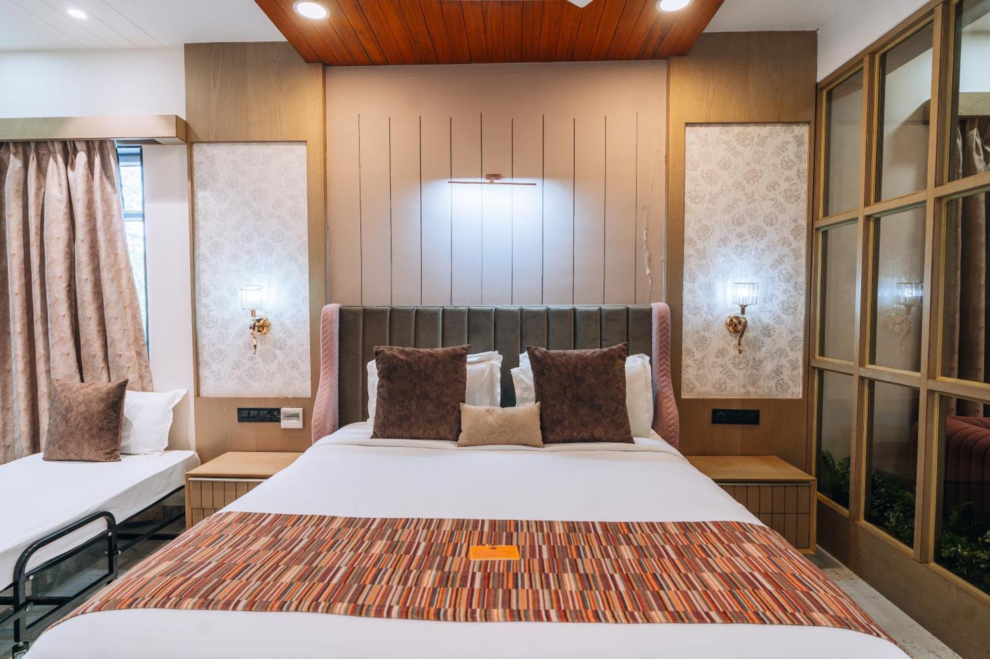 Chokar Dhani Resort Нагпур Екстериор снимка
